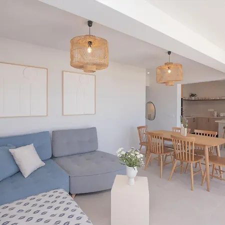 Eden Beachfront By Holidays