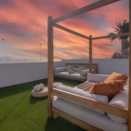 Eden Beachfront By Holidays Villa