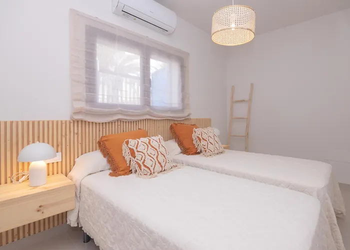 Villa Eden Beachfront By Holidays